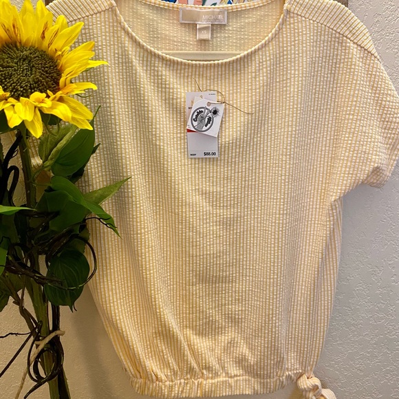 Michael Kors~ Yellow stripped Top NWT’s - Picture 1 of 4